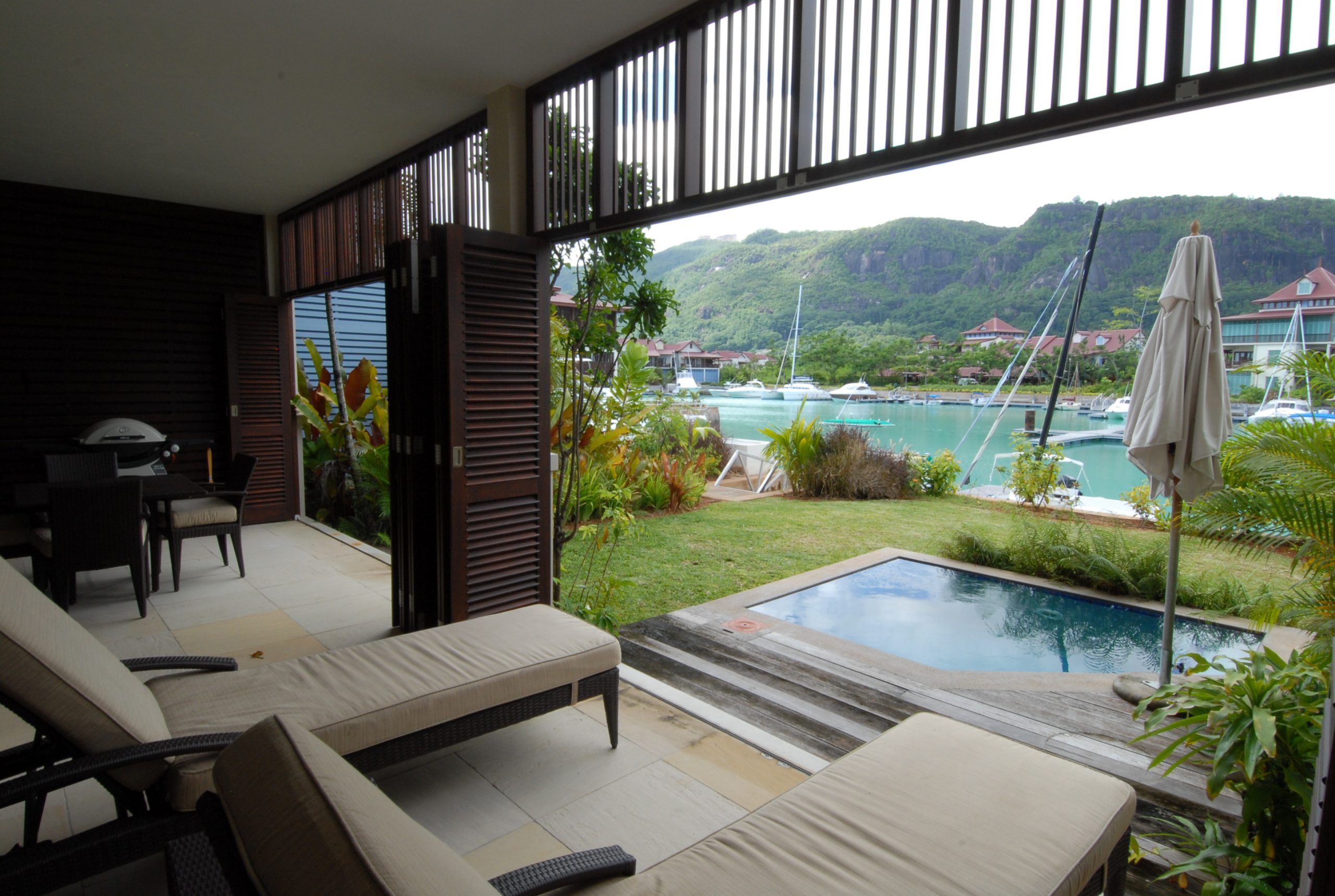 Eden Island Holiday Maisons